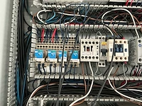 Industriële besturings-/schakelkasten – siemens simatic s7 plc – 5× toshiba vf-s11 frequentieregelaar - afbeelding 11 van  27