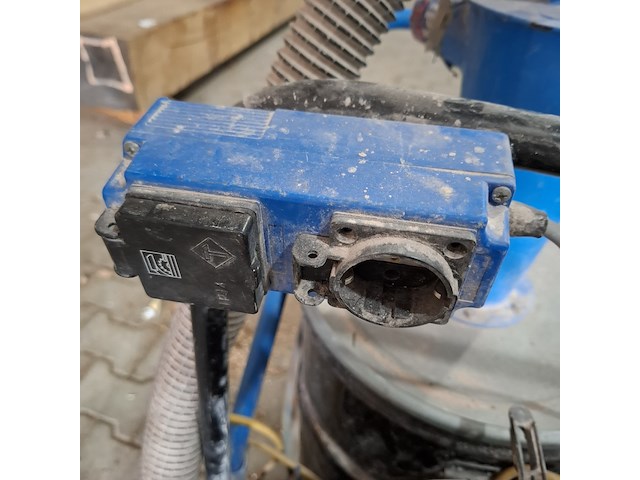 Industriële bouwstofzuiger v.v. cycloonafscheider numatic, ndd900 - afbeelding 8 van  10