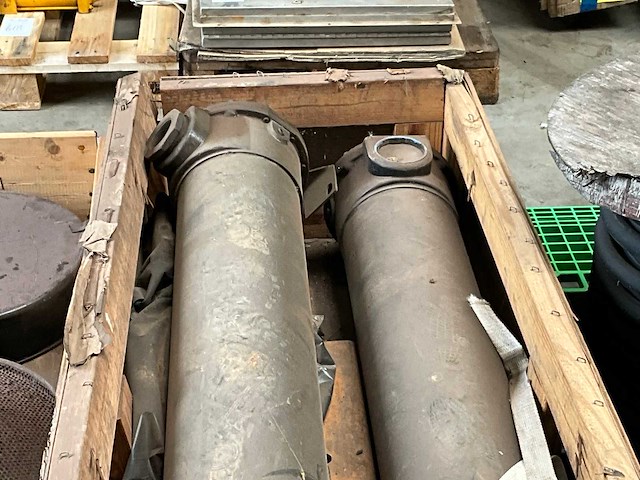 Industriële drukfilterhuis voor hydrauliek- of smeeroliesysteem (2x) - afbeelding 3 van  3