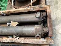 Industriële drukfilterhuis voor hydrauliek- of smeeroliesysteem (2x) - afbeelding 1 van  2