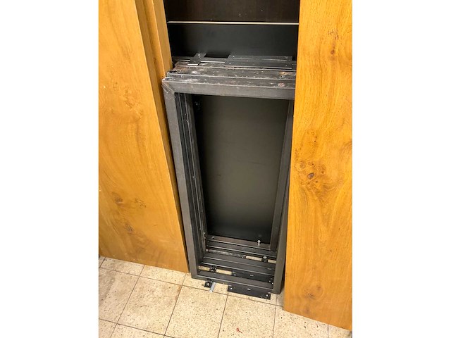 Industriële eikenhouten wandtafel - afbeelding 7 van  11