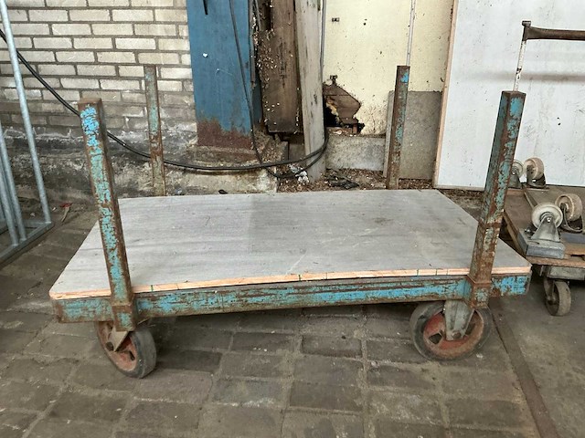 Industriële etagewagen - afbeelding 2 van  4