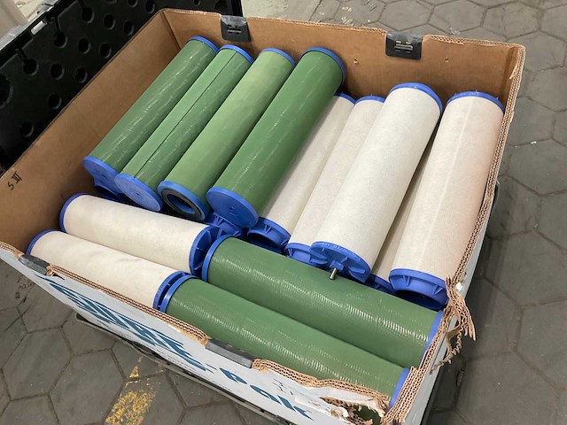 Industriële filters (38x) - afbeelding 1 van  4