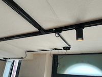 Industriële hang- en spot verlichting met rails - afbeelding 6 van  7