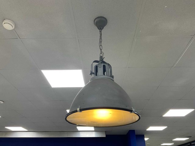Industriële hanglamp (3x) - afbeelding 1 van  6