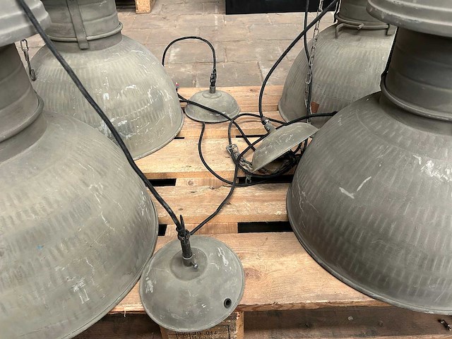 Industriële hanglamp (4x) - afbeelding 3 van  4