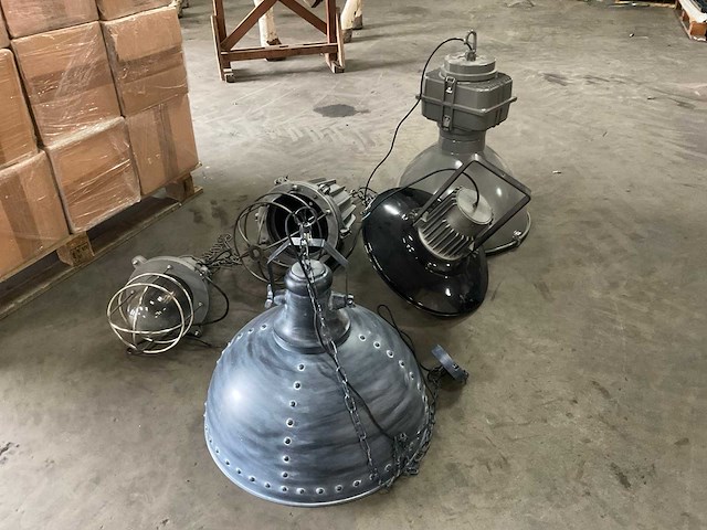 Industriële hanglamp (5x) - afbeelding 1 van  8