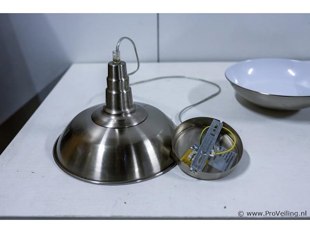Industriële hanglampen - 2 stuks - afbeelding 1 van  5