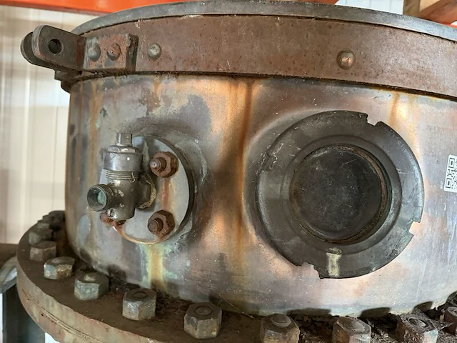 Industriële kantelbare kookketel, jamketel met handwiel, koper/brons/groen, op stalen onderstel - afbeelding 3 van  4
