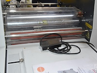 Industriële lamineer machine - afbeelding 2 van  13