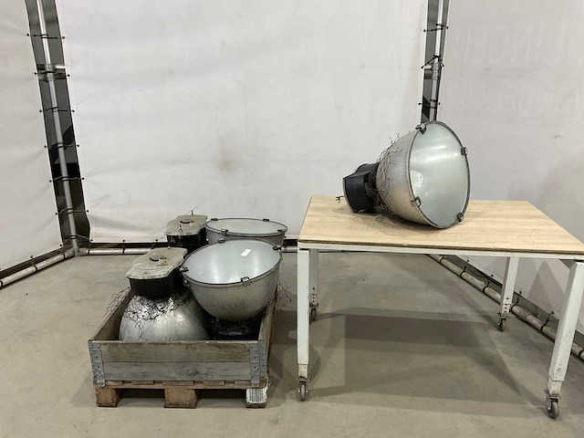 Industriële lamp (5x) - afbeelding 2 van  5
