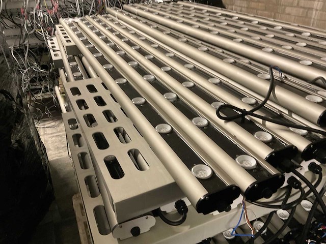 Industriële led lijnarmaturen met adressering (90x) - afbeelding 2 van  4