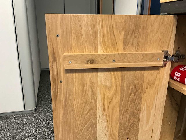Industriële maatwerk kast – hout/staal - afbeelding 8 van  8
