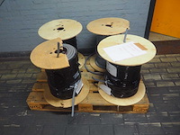 Industriele meeraderige kabel (178kg incl pallet) - afbeelding 1 van  7
