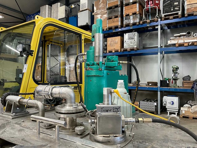 Industriële meng-/centrifugetank - afbeelding 5 van  11