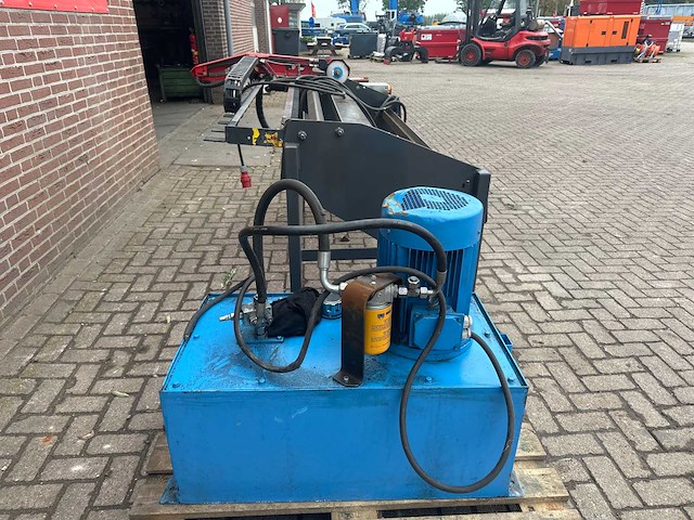 Industriële messenslijpmachine - afbeelding 3 van  4