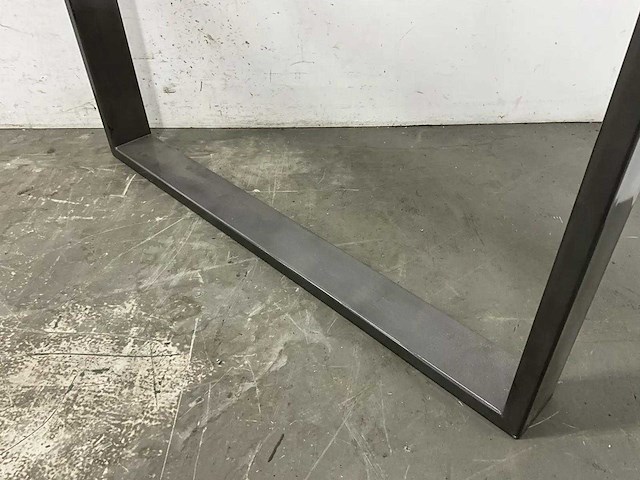 Industriële metalen tafelpoot (2x) - afbeelding 3 van  6