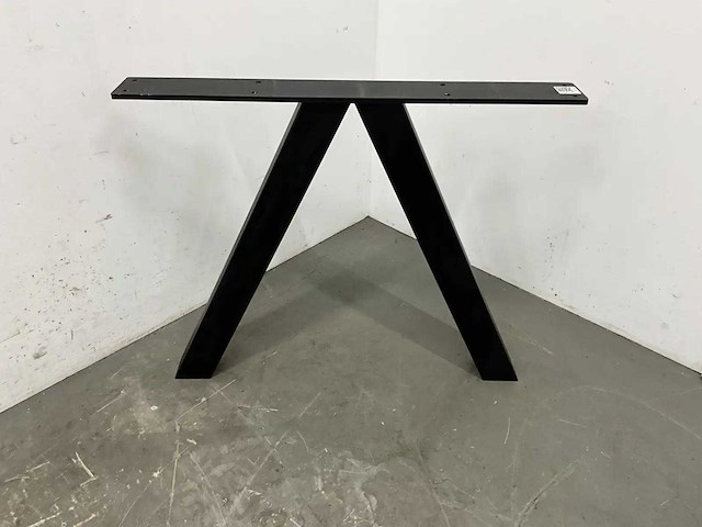 Industriële metalen tafelpoot (2x) - afbeelding 2 van  4