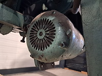 Industriële pers, groen - afbeelding 3 van  13