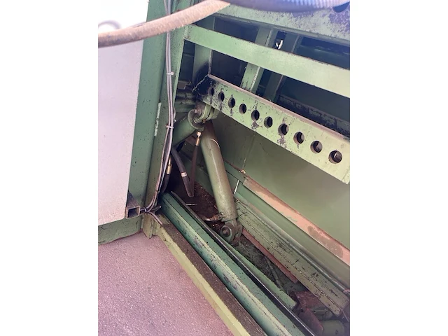 Industriele pers, kettering - afbeelding 8 van  9