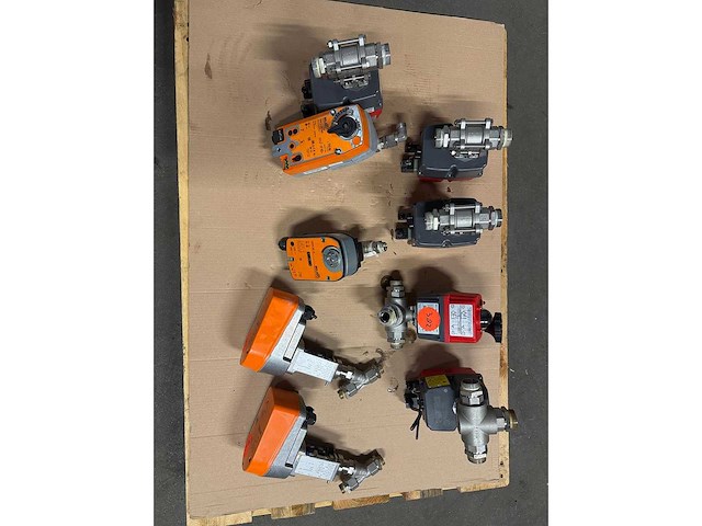 Industriele regelklep (9x) - afbeelding 4 van  5