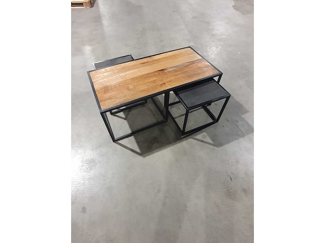 Industriële salontafelset – hout en zwart staal, starfurn, 2024 - afbeelding 2 van  4
