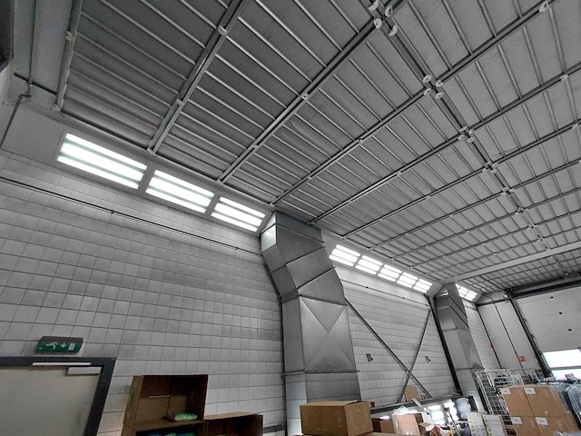 Industriële spuitcabine met geïntegreerde droogfunctie – compleet systeem - afbeelding 6 van  24