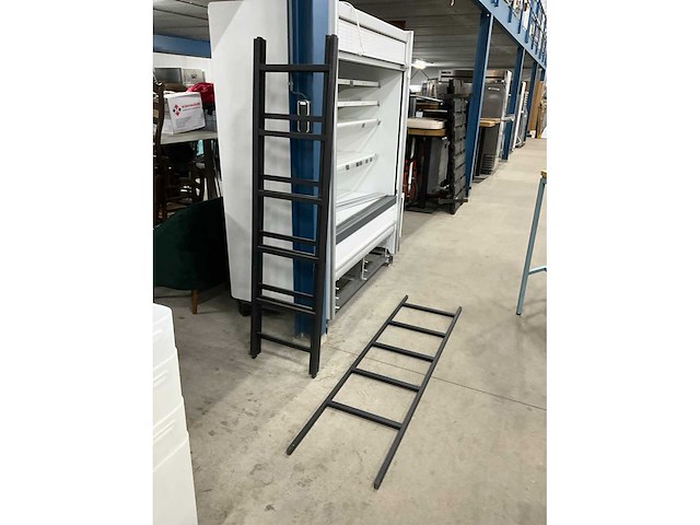Industriële stellingdelen (4x) - afbeelding 3 van  4