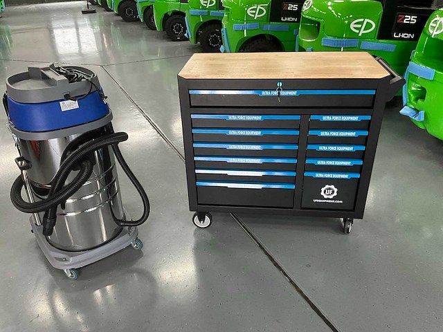 Industriële stofzuiger nat/droog 100l - 3600w en gereedschapswagen 269 pcs - ultra force equipment - afbeelding 36 van  39