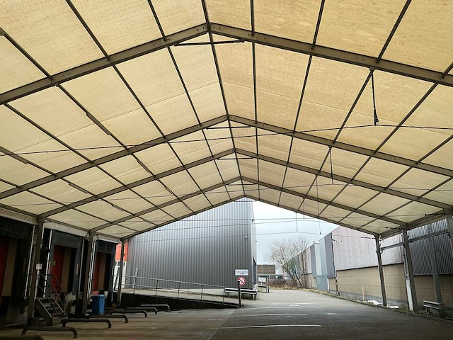 Industriële tent - afbeelding 8 van  13