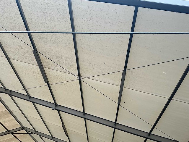 Industriële tent - afbeelding 12 van  13