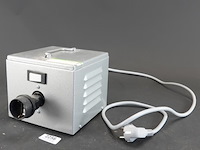 Industriële transformator of generator - afbeelding 1 van  5