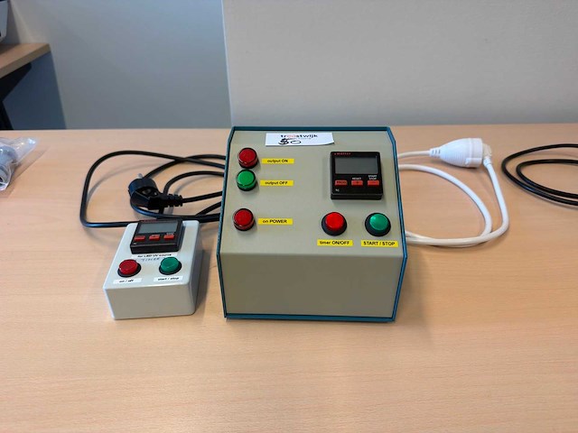 Industriële uv led belichtingscontroller met müller digitale timer - afbeelding 1 van  3