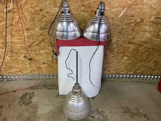 Industriële verlichting. (3x) - afbeelding 7 van  8