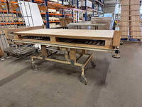 Industriële verrijdbare werktafel / montagetafel met verstelbaar onderstel - afbeelding 1 van  3