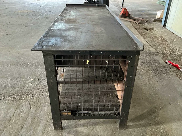 Industriële vintage werkbank met 5 laden – 2300 × 800 × 910 mm - afbeelding 11 van  14