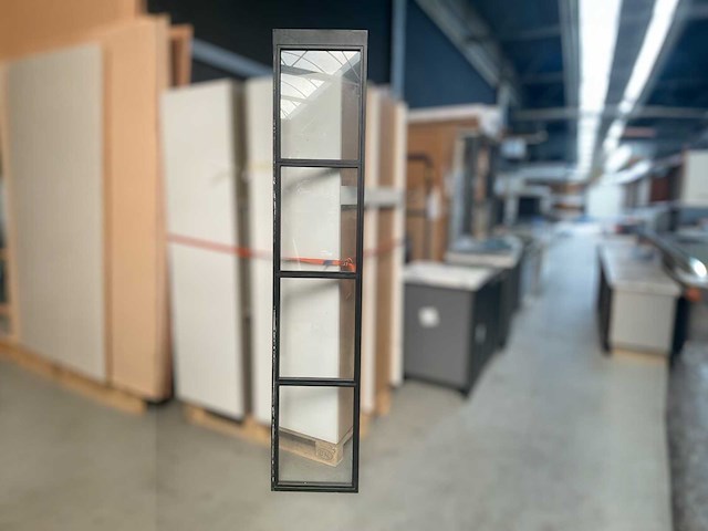 Industriële wand 45x231cm zwart gecoat - afbeelding 1 van  2