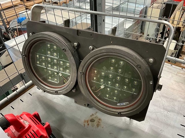 Industriële werkverlichting - afbeelding 1 van  4