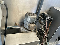 Industriële wiel en band wasmachine - afbeelding 8 van  26