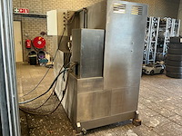 Industriële wiel en band wasmachine - afbeelding 24 van  26
