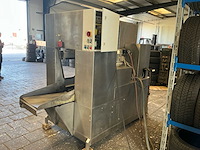 Industriële wiel en band wasmachine - afbeelding 23 van  26