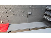Industries - gereedschap showstelling - winkelstelling - afbeelding 6 van  11