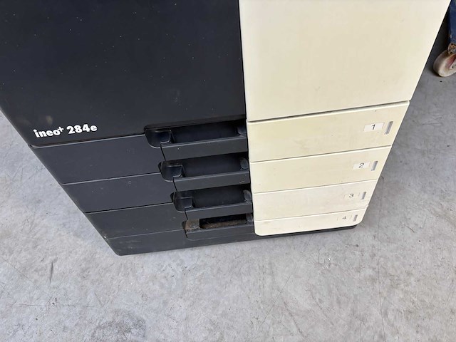Ineo 284e kopieerapparaat - afbeelding 3 van  4