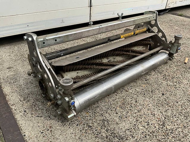 Infinicut fl26 professionele grasmaaier / verticuteer - afbeelding 1 van  20