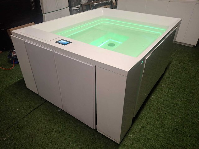 Infinitas 5 persoons jacuzzi en buitenspa - afbeelding 14 van  22