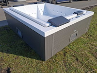 Infinitas 6 persoons jacuzzi en buitenspa - afbeelding 11 van  25