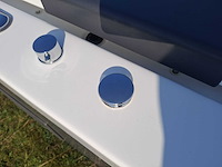 Infinitas 6 persoons jacuzzi en buitenspa - afbeelding 18 van  19