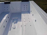 Infinitas 6 persoons jacuzzi en buitenspa - afbeelding 19 van  19