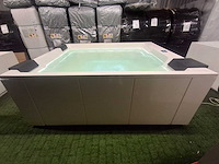 Infinitas 8 persoons jacuzzi en buitenspa - afbeelding 11 van  29