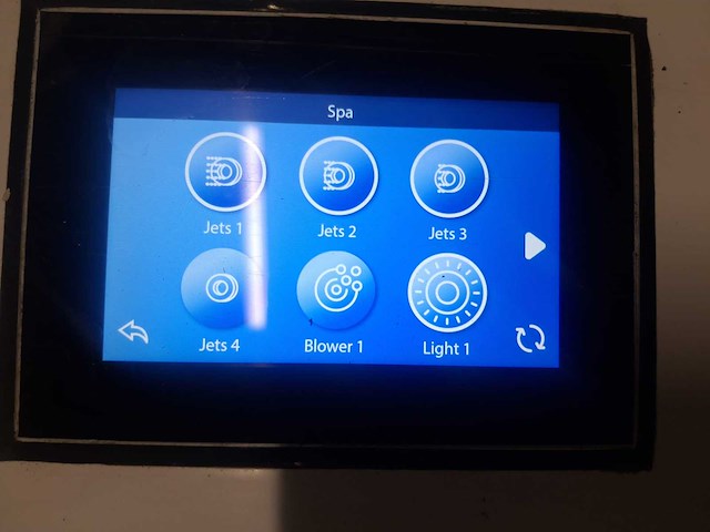 Infinitas 8 persoons jacuzzi en buitenspa - afbeelding 22 van  29